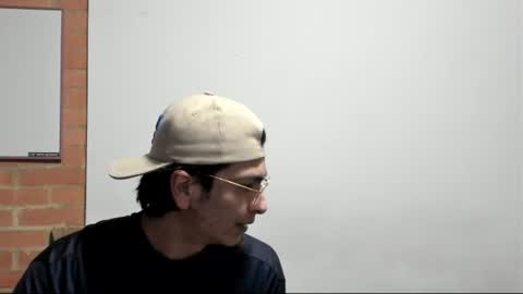 Snapshot of logannick chatting on 06-21-26, 07:00 Logan online show from 06-21-26, 07:00