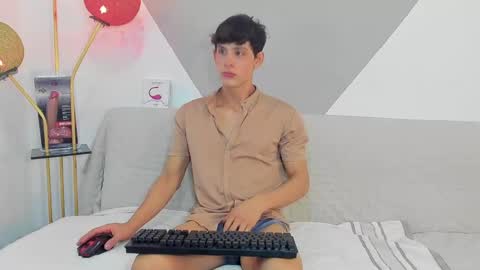 loganoficialx online show from 01-10-25, 07:46