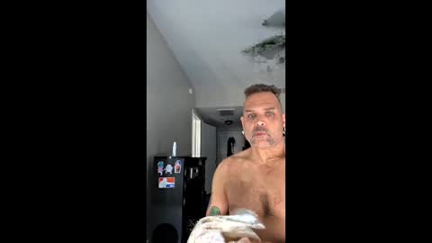 Logan Reaves online show from 05-02-26, 06:57