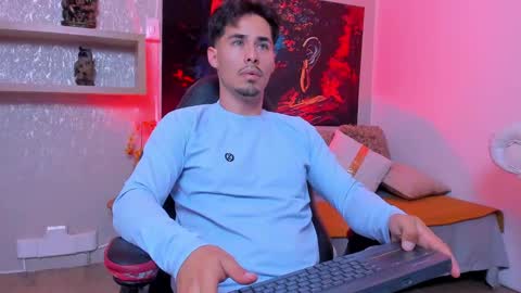 Snapshot of loghan_fox chatting on 10-07-25, 03:47 Loghan online show from 10-07-25, 03:47