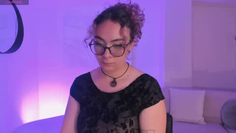 Loise online show from 05-15-26, 03:35