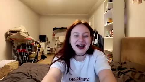 Snapshot of loiselovetto chatting on 06-21-26, 06:43 loiselovetto online show from 06-21-26, 06:43