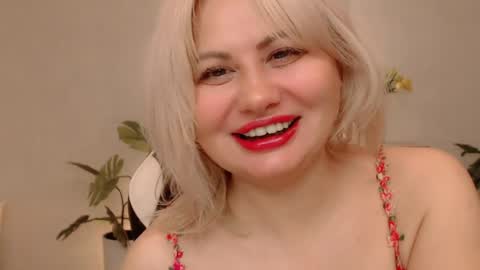  Lola  online show from 04-10-26, 06:07