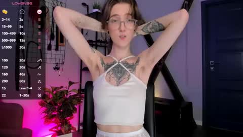 Snapshot of lola_missy chatting on 03-04-25, 05:53 Lola online show from 03-04-25, 05:53