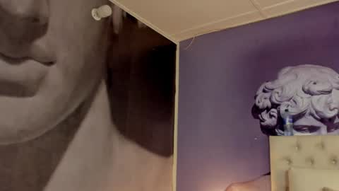 lola red online show from 12-12-24, 01:39