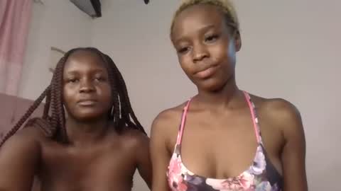 Lola online show from 07-16-26, 02:56