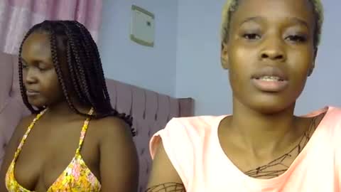 Lola online show from 07-19-26, 08:34