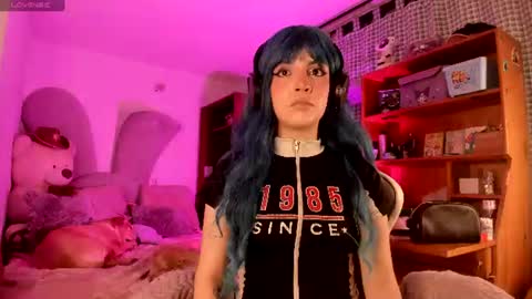 Lola Bunny online show from 06-14-26, 04:03