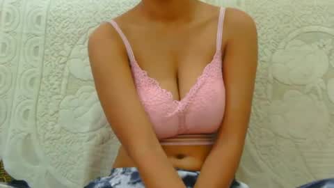Snapshot of lolaa_darling chatting on 01-15-25, 10:06 lolaa online show from 01-15-25, 10:06