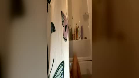 lolaabunnybaby304 online show from 06-19-26, 03:22