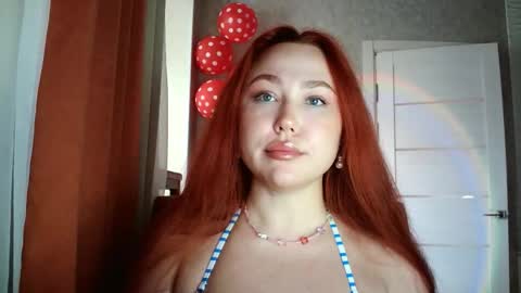 Snapshot of lolaamint_ chatting on 02-16-26, 10:22 LolaaMint online show from 02-16-26, 10:22