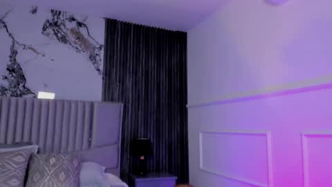 Lola Angel online show from 05-15-26, 11:34