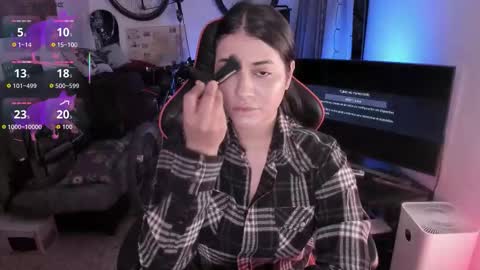 lolaasmith_21 online show from 03-20-26, 07:41