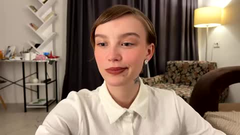 Snapshot of lolaatatee chatting on 06-02-26, 05:15 lolaatatee online show from 06-02-26, 05:15