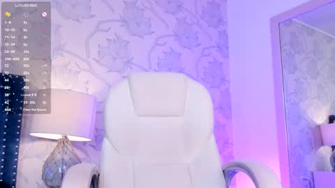  Lola Berry  online show from 04-23-26, 04:24