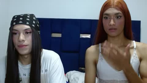 Snapshot of lolabloomx chatting on 05-15-26, 11:12 lolabloomx online show from 05-15-26, 11:12