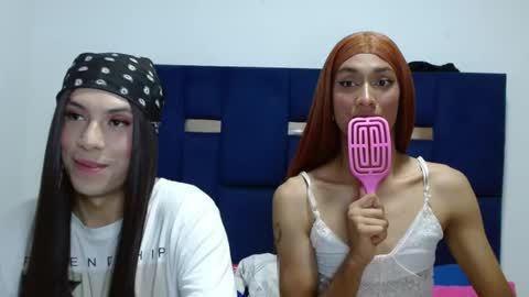 Snapshot of lolabloomx chatting on 05-16-26, 12:18 lolabloomx online show from 05-16-26, 12:18