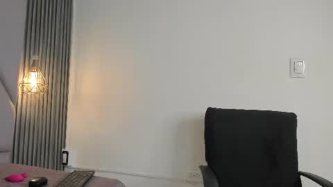 lolabunnysc online show from 06-10-26, 12:15