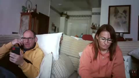 LOLA HUESO y ERIC online show from 02-23-25, 03:40