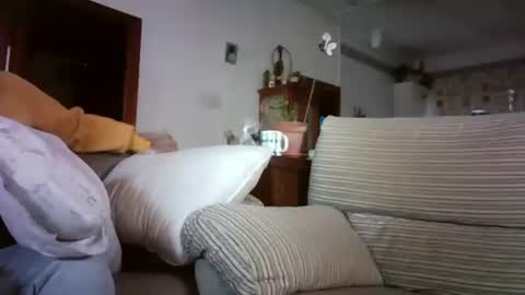 LOLA HUESO y ERIC online show from 11-16-25, 03:17