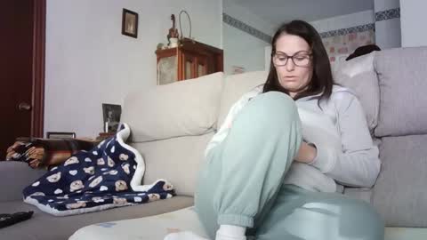 LOLA HUESO y ERIC online show from 03-30-26, 08:37