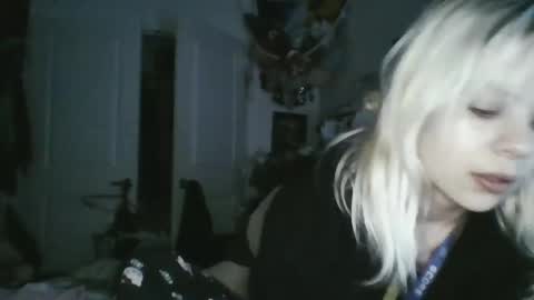 Snapshot of lolalixx6969 chatting on 12-10-24, 02:59 Lola Lixx online show from 12-10-24, 02:59