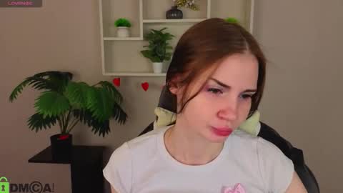 Lola online show from 02-17-26, 09:17