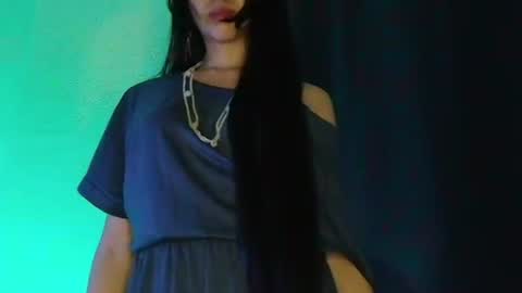      Rya DKhrt       online show from 07-25-26, 06:11
