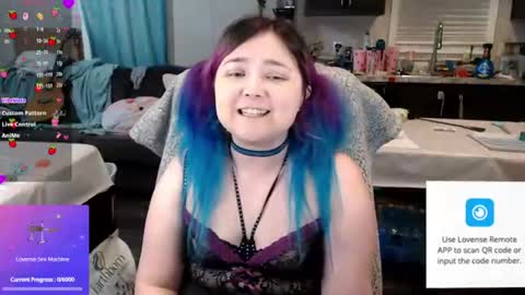 Snapshot of loliluna chatting on 06-20-26, 09:01 Luna online show from 06-20-26, 09:01