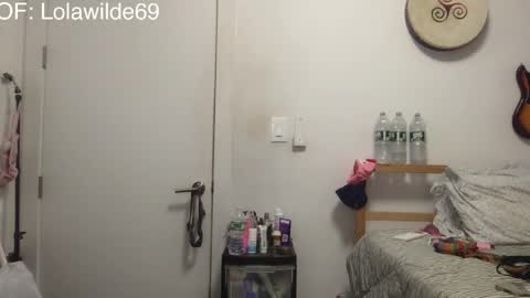 Snapshot of lolita_wilde390 chatting on 05-21-26, 04:41 Lolita Wildes Back online show from 05-21-26, 04:41
