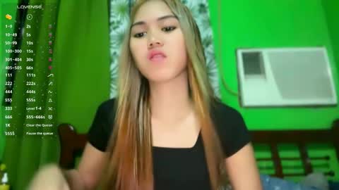 Pretty Janne 3 online show from 04-07-26, 10:15