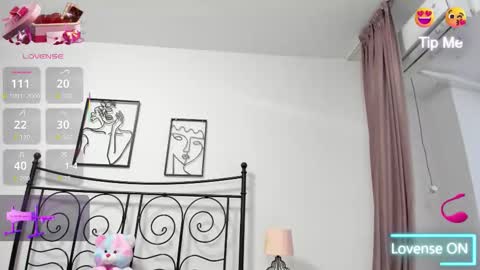 Lolla online show from 12-15-25, 05:55