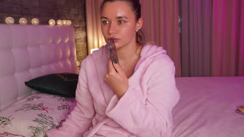 Victoria online show from 12-09-24, 06:25