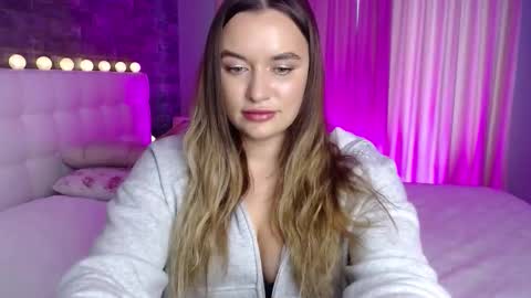 Victoria online show from 02-08-26, 12:41