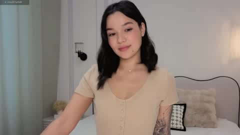 Snapshot of lolly_turner chatting on 05-30-26, 04:20 lolly_turner online show from 05-30-26, 04:20