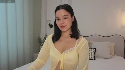 Snapshot of lolly_turner chatting on 06-08-26, 04:46 lolly_turner online show from 06-08-26, 04:46