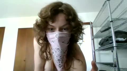 Snapshot of lollygirl3 chatting on 06-11-26, 09:24 lollygirl3 online show from 06-11-26, 09:24
