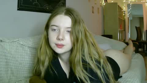 Lilly online show from 12-24-24, 08:27