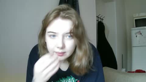 Lilly online show from 02-11-25, 11:21