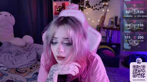 Lolly   online show from 12-11-24, 08:07