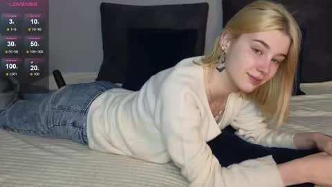 Eva online show from 11-18-25, 07:18