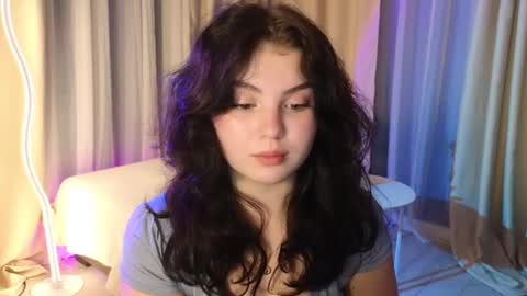 lollyy_pop online show from 06-12-26, 01:37