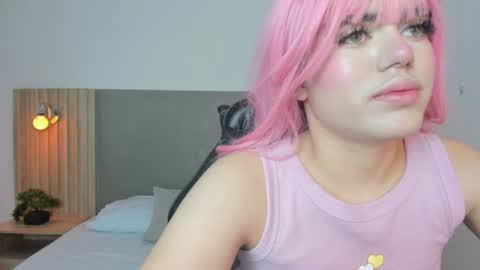 L O L Y online show from 06-10-26, 02:12
