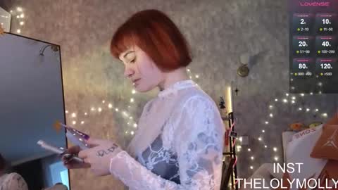 Molli online show from 12-18-25, 11:05