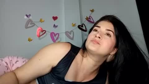 estehfania online show from 07-06-26, 10:56