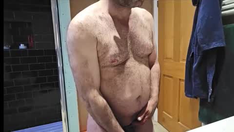 Snapshot of london_boy_35 chatting on 03-21-26, 01:10 hey you online show from 03-21-26, 01:10
