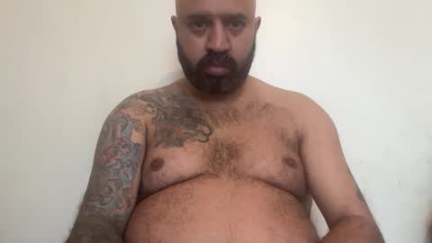 london_lad_101 online show from 02-05-26, 10:42