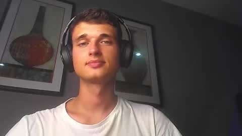 london_tomy online show from 03-09-26, 03:43