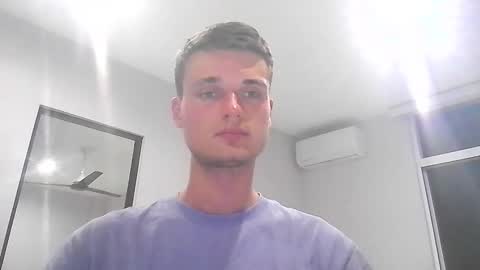 london_tomy online show from 03-22-26, 02:26