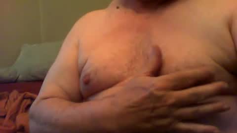 Snapshot of londonjames2 chatting on 07-02-26, 05:52 James online show from 07-02-26, 05:52